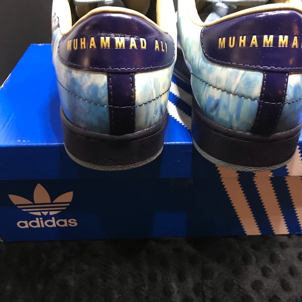 Adidas Ali Classic (Eric Bailey Dedication) - Picture 9 of 16